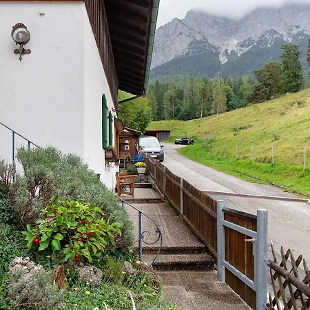 Alpspitznest Apartamento