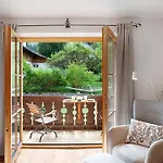 Alpspitznest Грайнау